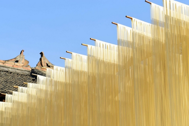 陰雨天濕氣橫行，除濕機(jī)一招致勝