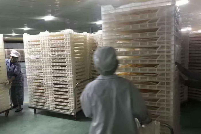 除濕機漏到外面？或遠處的室內(nèi)排水？