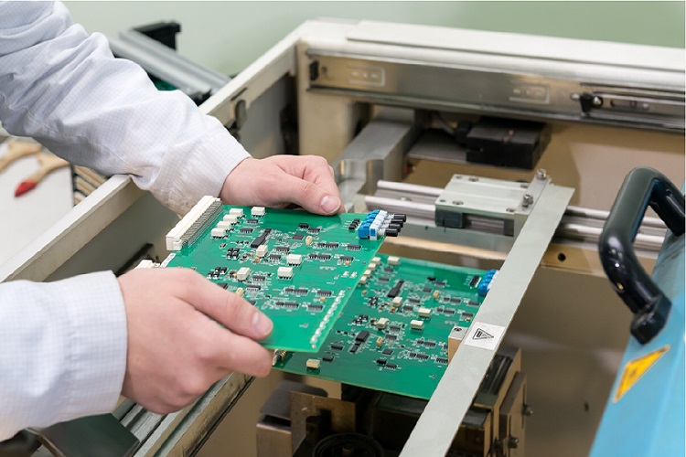 智能除濕機(jī)，帶給你最棒的家居舒適環(huán)境